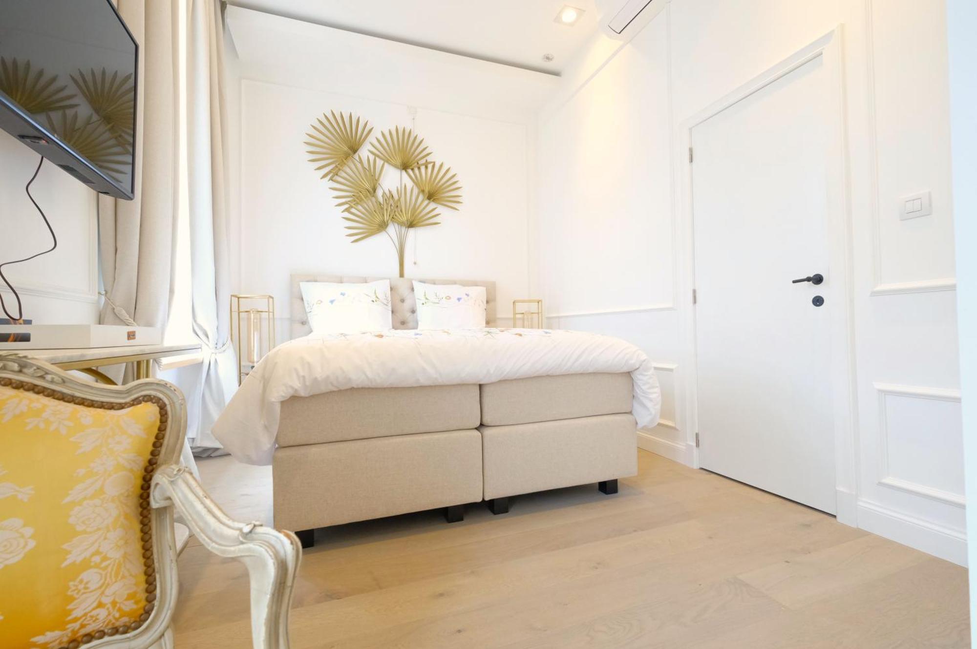 Room Jade - La Maison De La Duchesse De La Valliere - Parking Prive Bergen Buitenkant foto