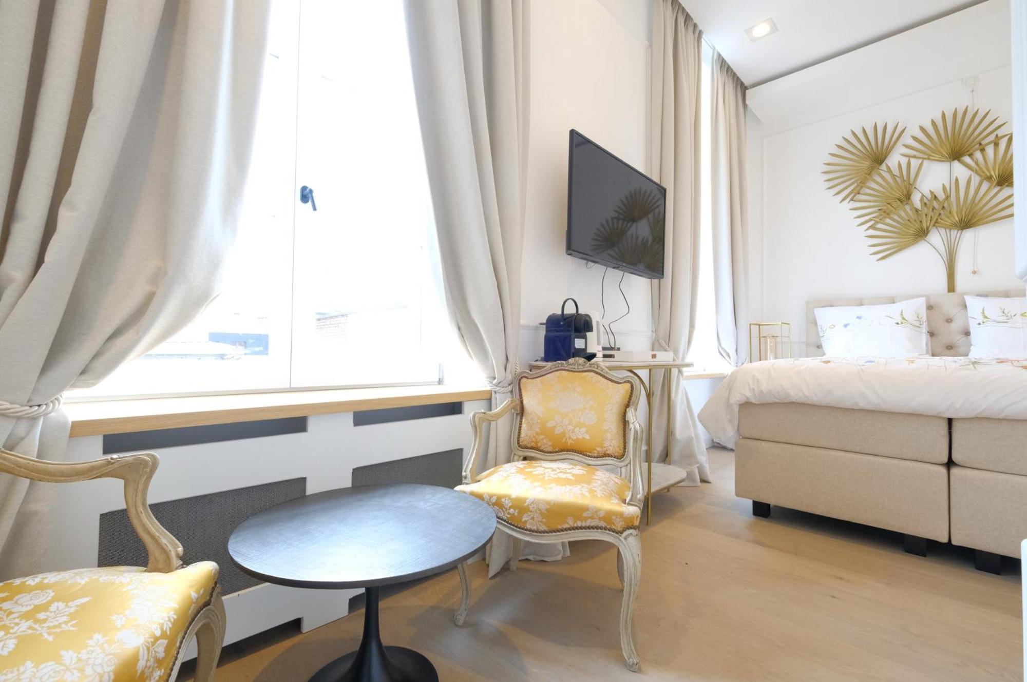Room Jade - La Maison De La Duchesse De La Valliere - Parking Prive Bergen Buitenkant foto